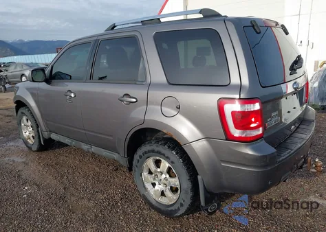 2011 Ford Escape Limited z USA, uszkodzony, nr VIN 1FMCU9EG8BKB53448